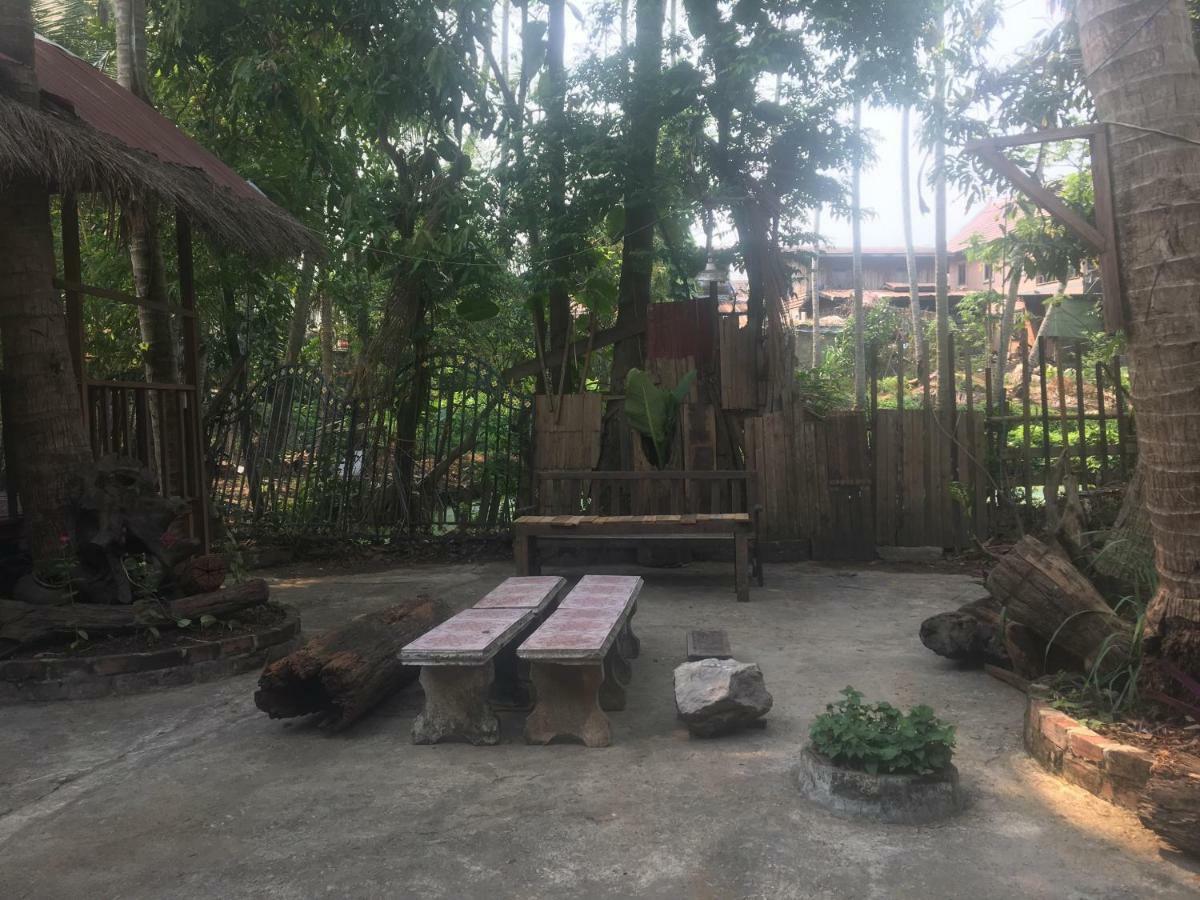 Mano Temple House Hotel Luang Prabang Buitenkant foto